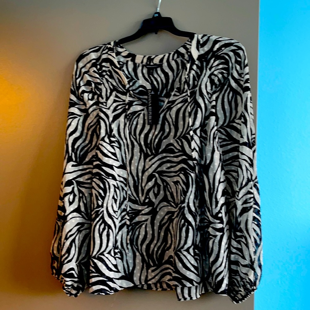 NWT Banana Republic top